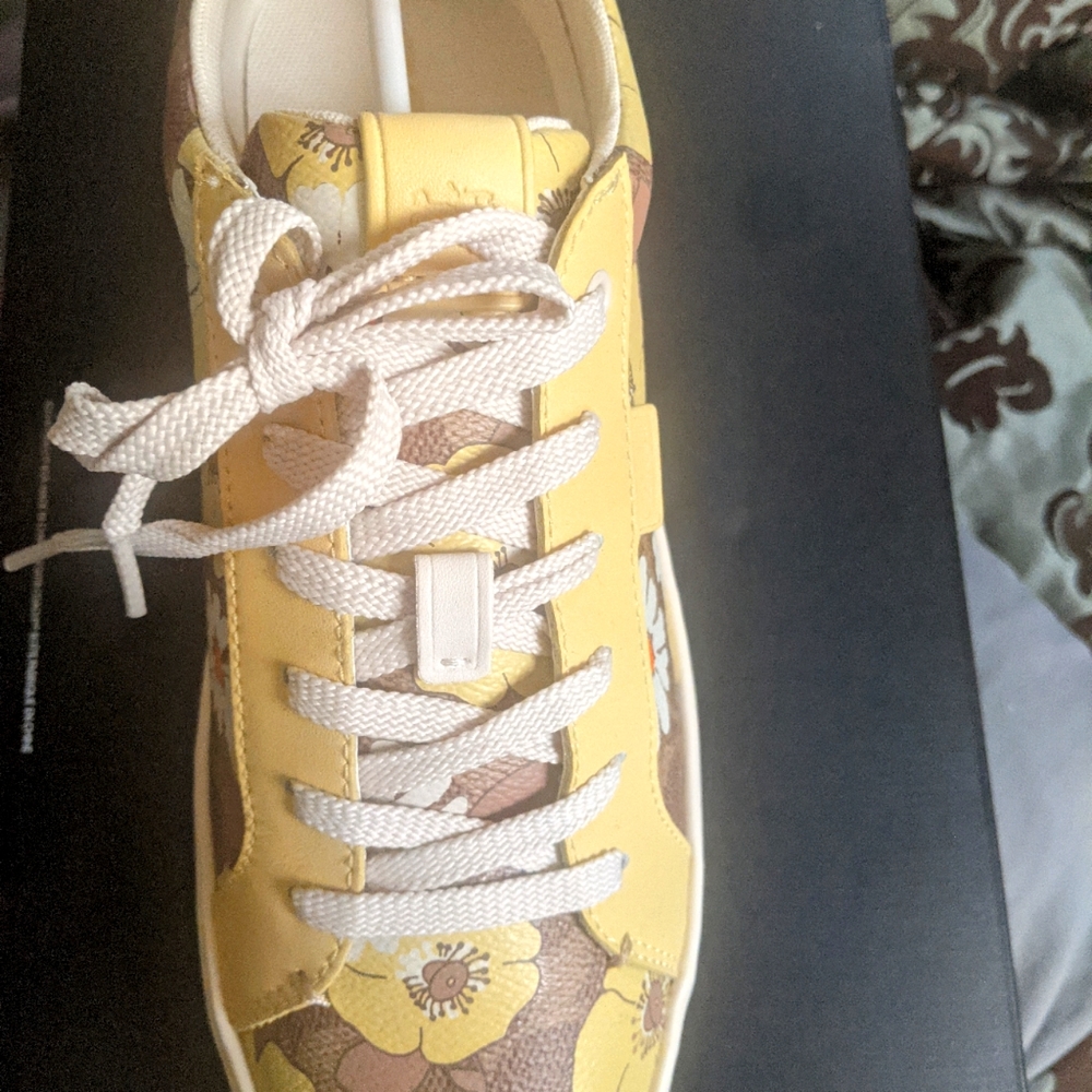 Coach tennis shoes